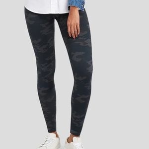 Spanx Camouflage Legging